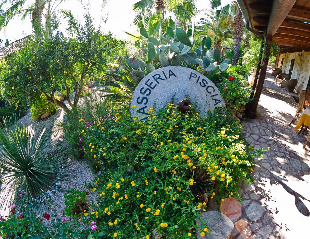 Masseria Pisciani Torchiarolo Buitenkant foto