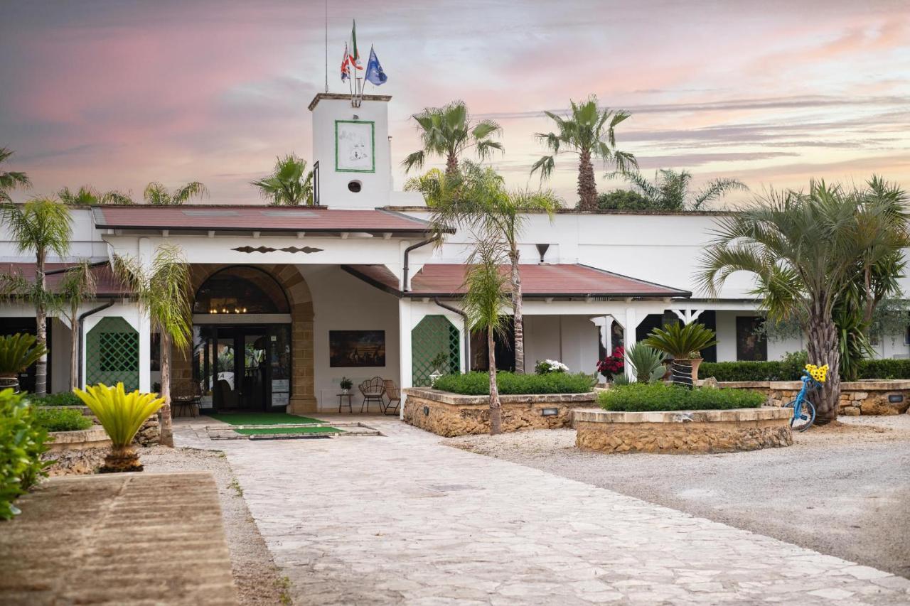 Masseria Pisciani Torchiarolo Buitenkant foto