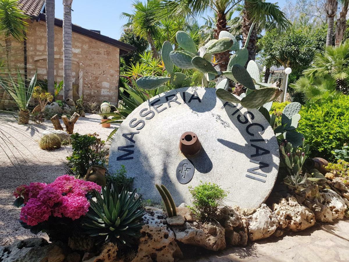 Masseria Pisciani Torchiarolo Buitenkant foto